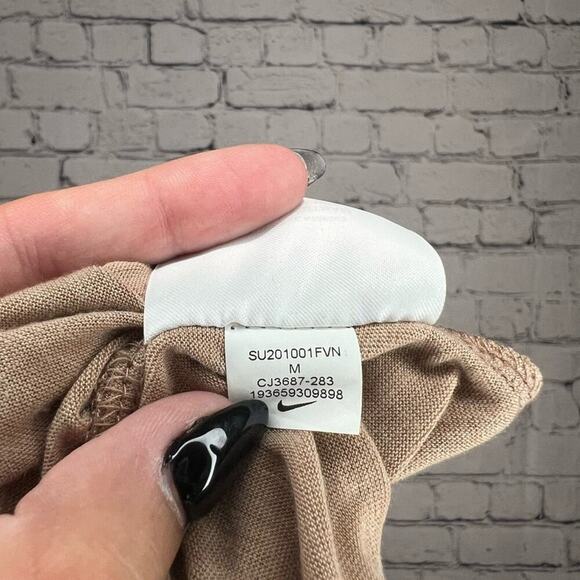 Nike Dri-Fit Yoga Tank Desert Dust Twisted Keyhole Back - Picture 3 of 5